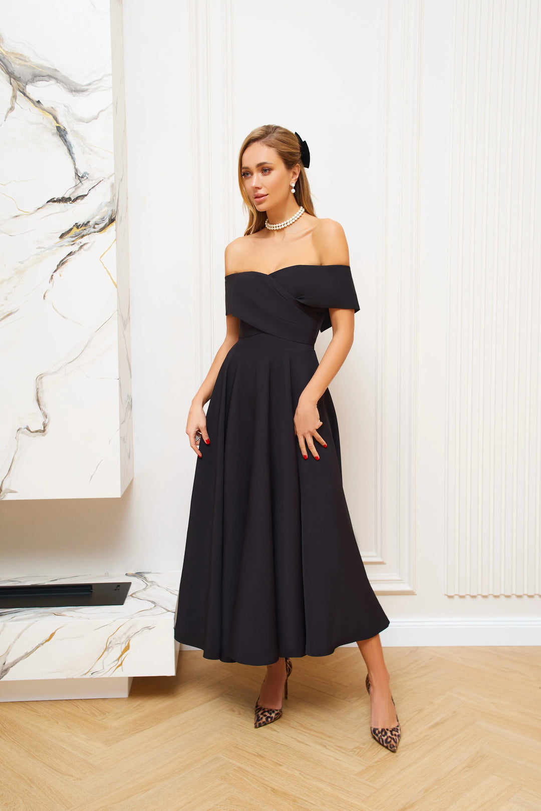 Anabelle Black Midi Dress