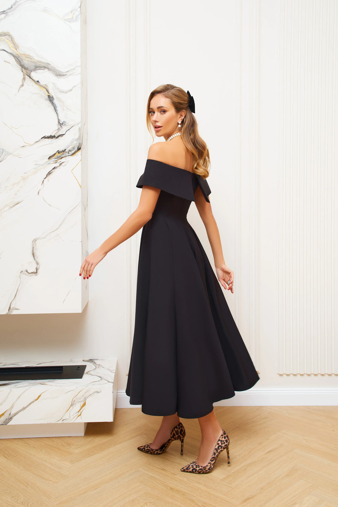 Anabelle Black Midi Dress