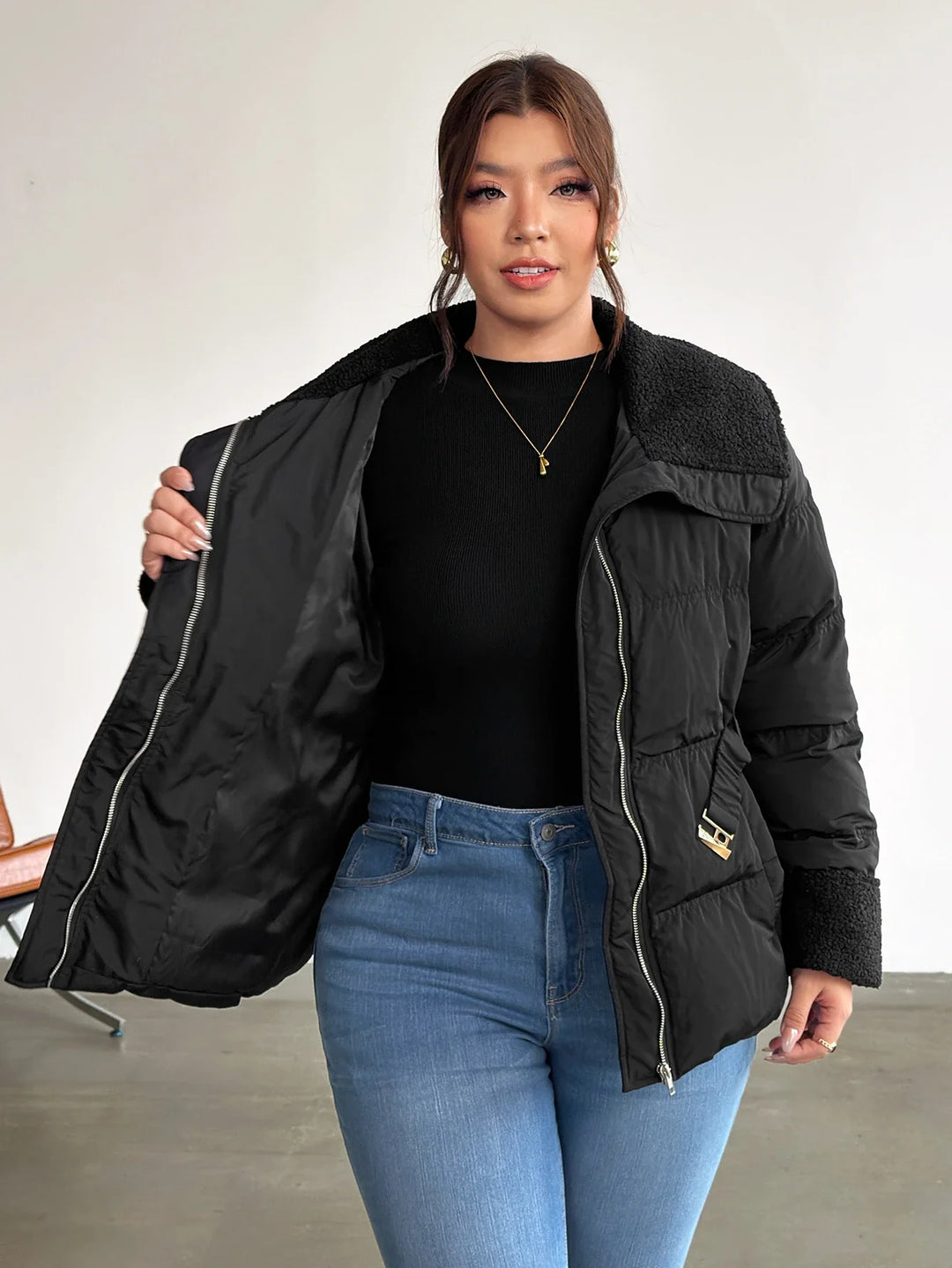 Patricia | Chaqueta Curvy de Invierno con Bolsillos