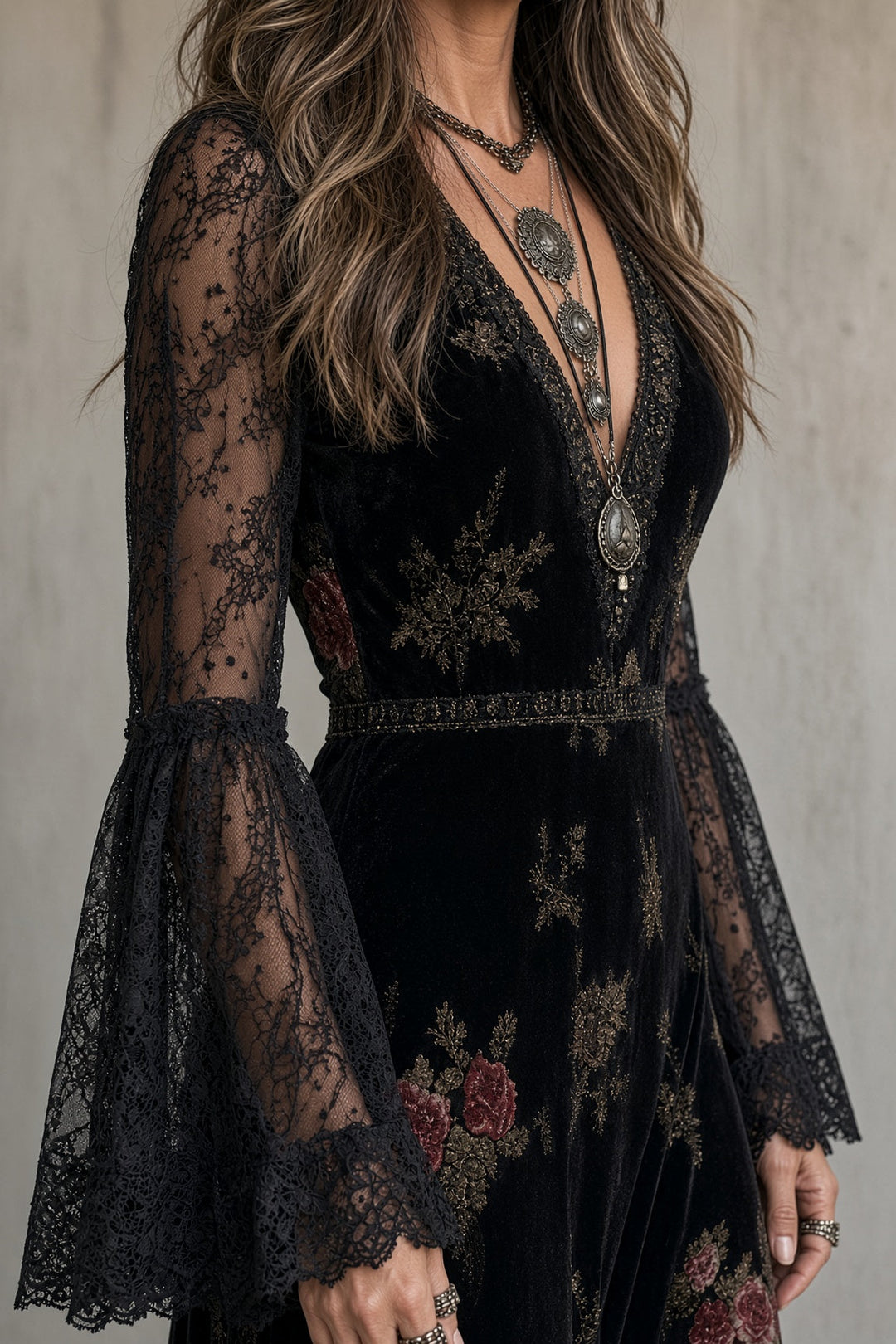 Eugenia | Vestido Maxi Floral de Terciopelo