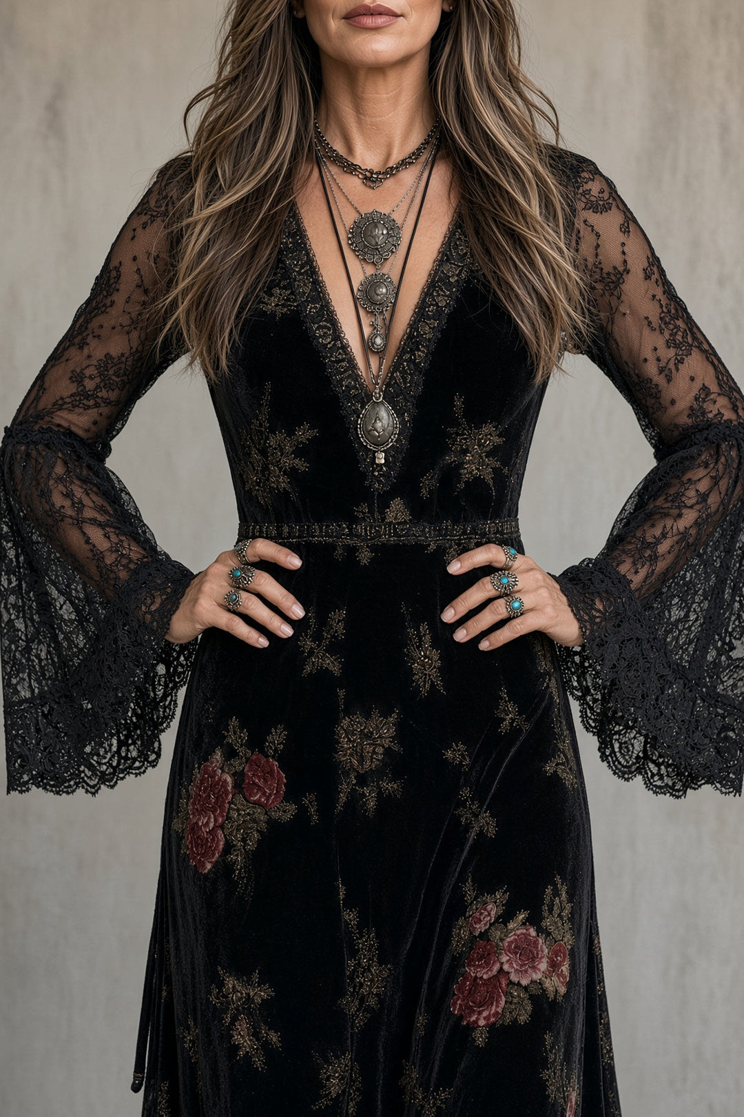 Eugenia | Vestido Maxi Floral de Terciopelo