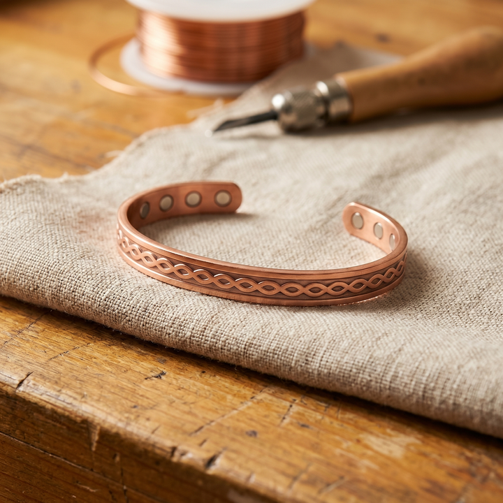 Arroyuelo | Brazalete Infinito de Cobre
