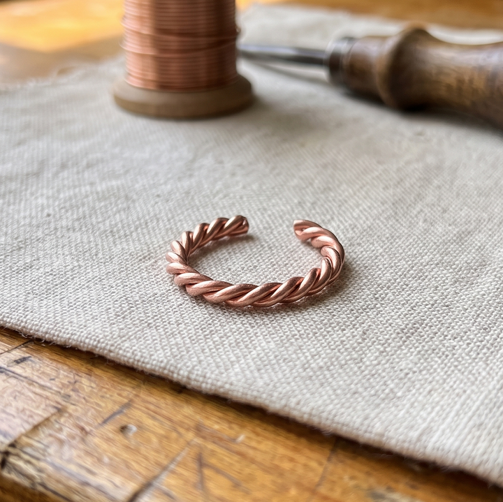 Tensor | Anillo de Cobre en Espiral
