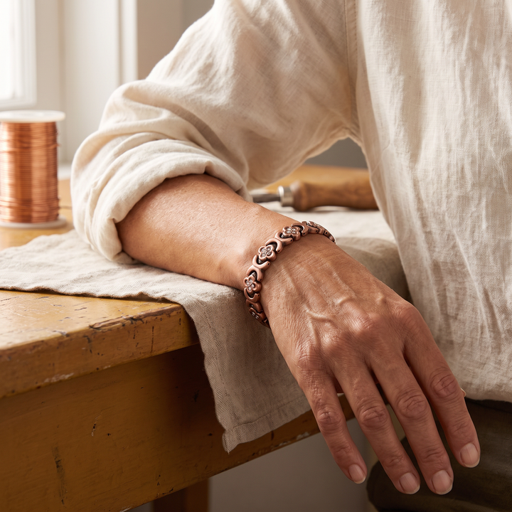 Quilla | Pulsera de Cobre con Detalles