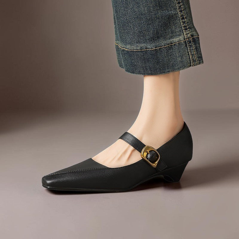Catalina | Zapatos con Hebilla Dorada