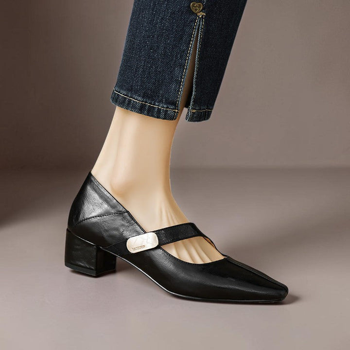Juliette | Zapatos con Hebilla Dorada